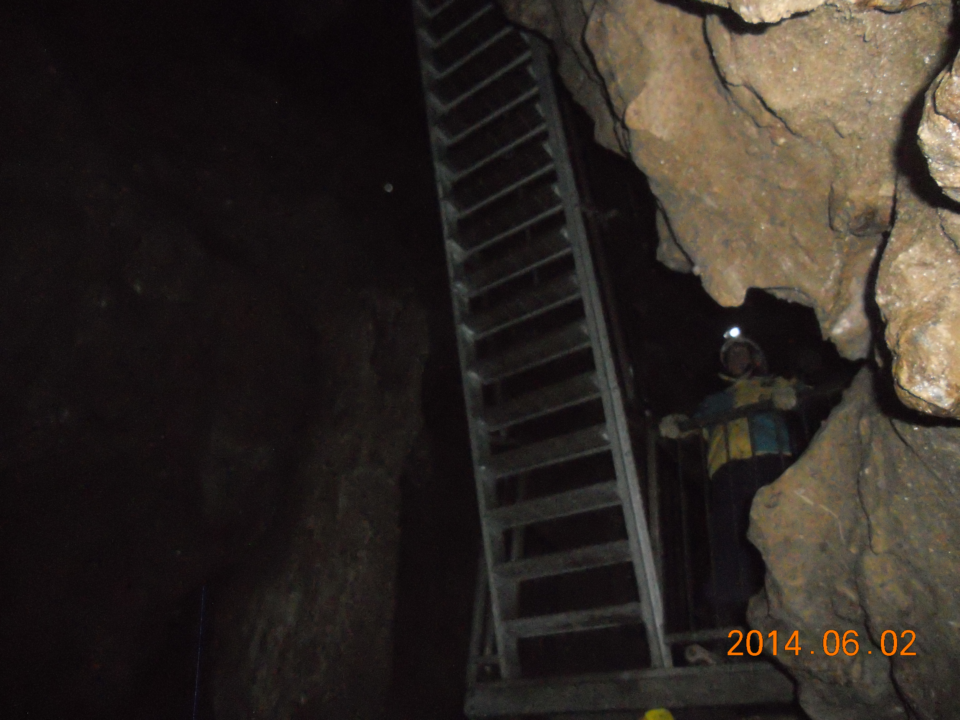 REA caverne lafleche juin 2 2013 013
